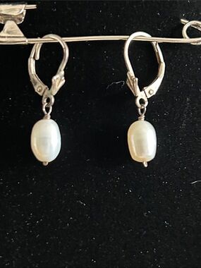 Sterling silver Pearl Drop Earrings